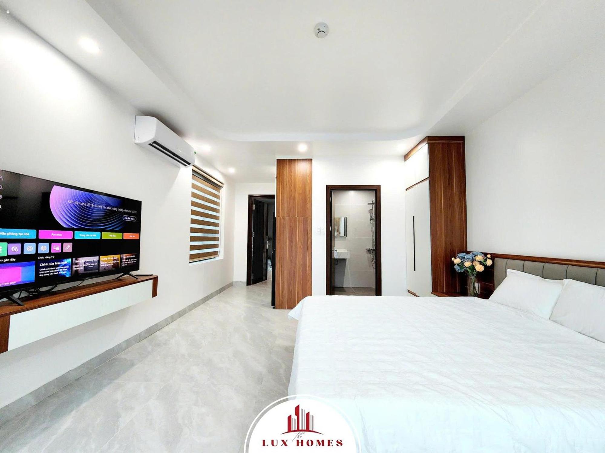 The Luxhomes Apartments 231 Van Cao Hai Phong Exterior foto