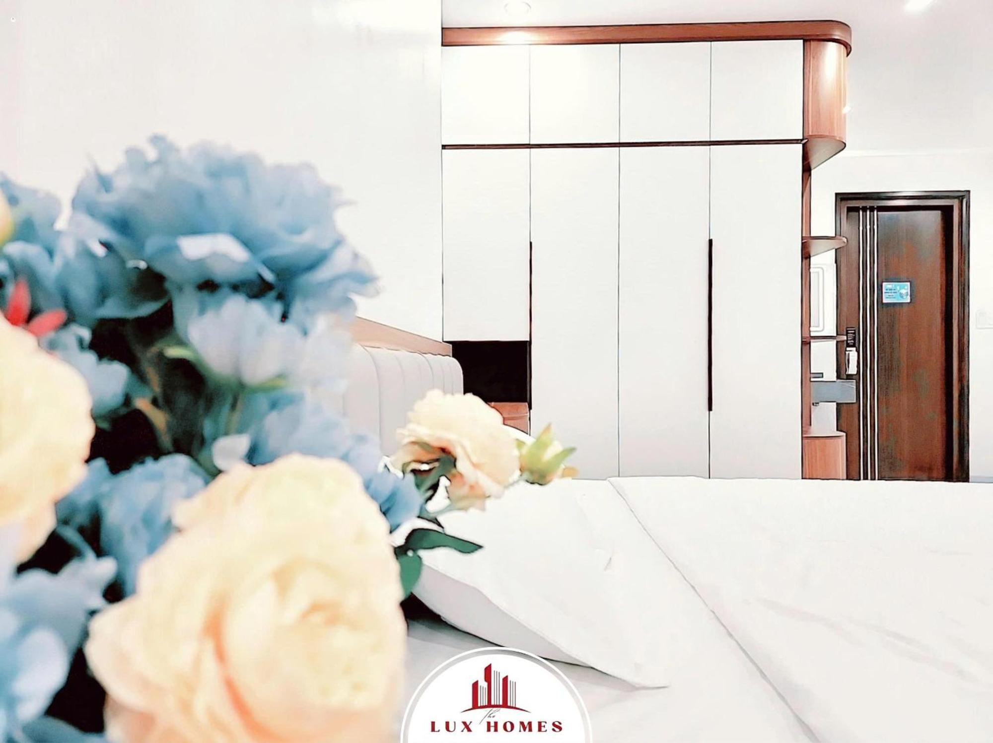 The Luxhomes Apartments 231 Van Cao Hai Phong Exterior foto